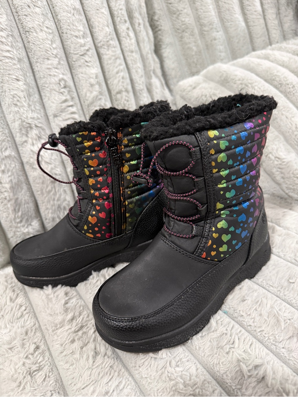 totes Kids Black Boots with Rainbow Heart Print